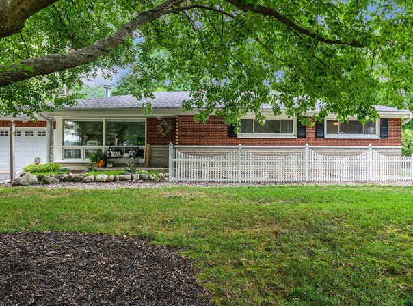 604 Gingham Avenue, Portage, MI 49002
