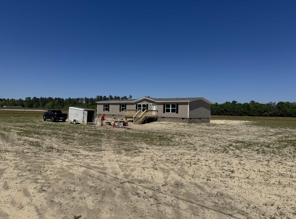 5021 Charleston Highway, Williston, SC 29853
