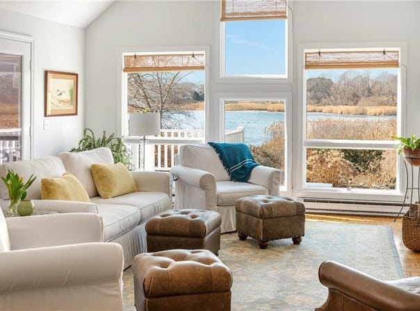 8 Key Court, Newport, RI 02840