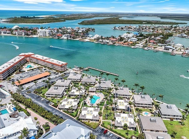 1215 Edington Place unit: F2, Marco Island, FL 34145