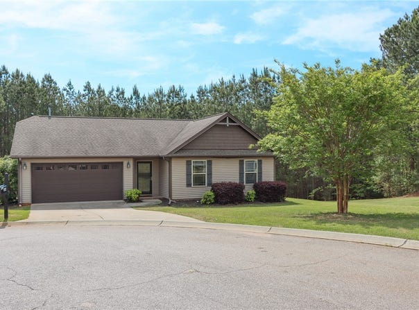 214 Stonegate Drive, Seneca, SC 29678