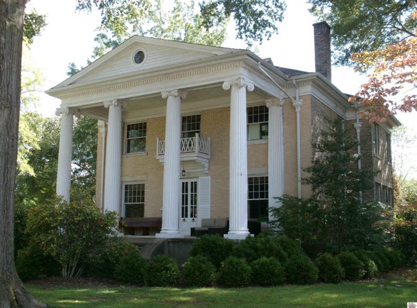 504 E College St, Mayfield, KY 42066