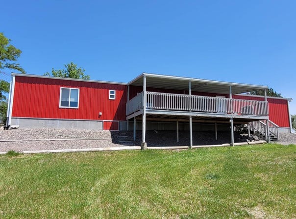 30 Albee's 3, Lewellen, NE 69147