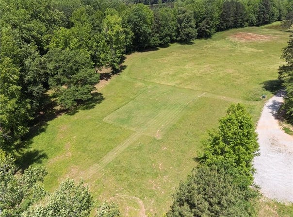 45 Farmstead Lane, Chattahoochee Hills, GA 30268