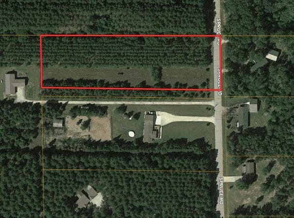 SPRUCE Road, CLINTONVILLE, WI 54929