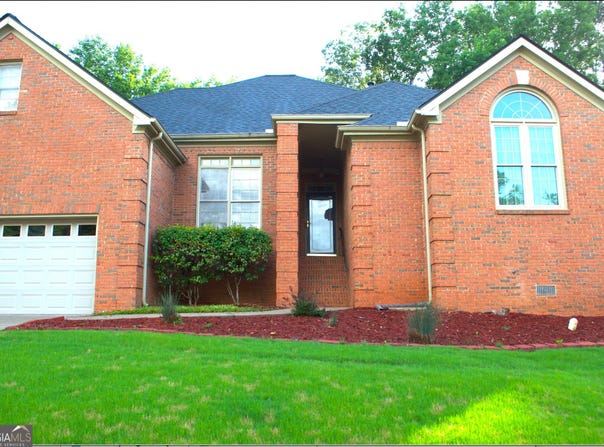 122 Carolinas, Fayetteville, GA 30215