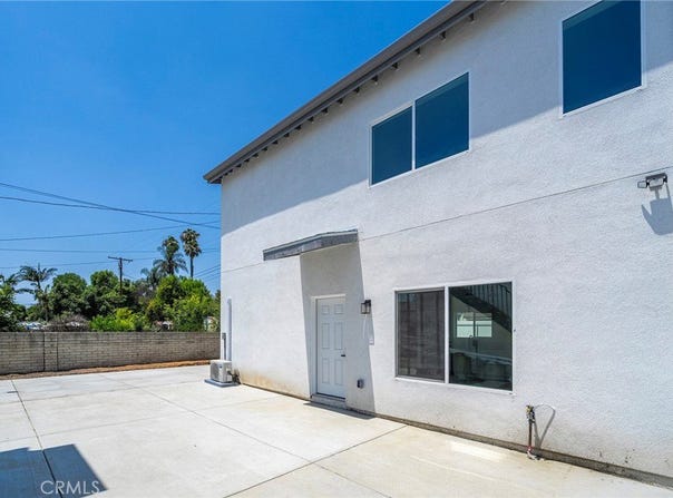 2423 Myrtle Ave, Monrovia, CA 91016