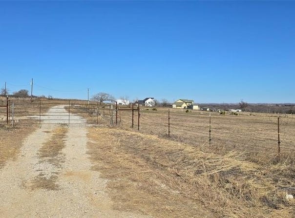 163 CR 2320, Decatur, TX 76234