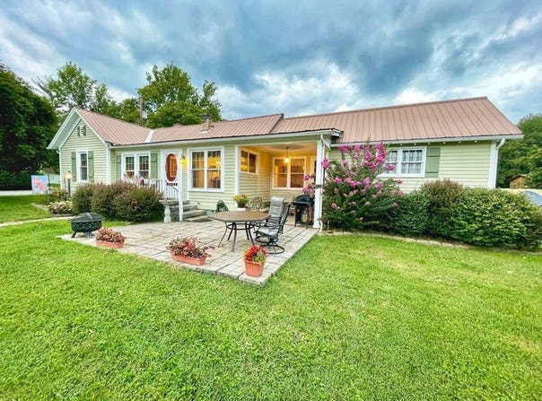 202 Webster, Alderson, WV 24910