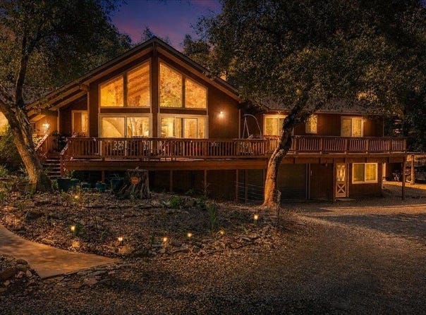 8733 Fraguero Rd, Sonora, CA 95370