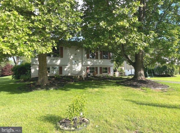 7062 MACBETH WAY, SYKESVILLE, MD 21784