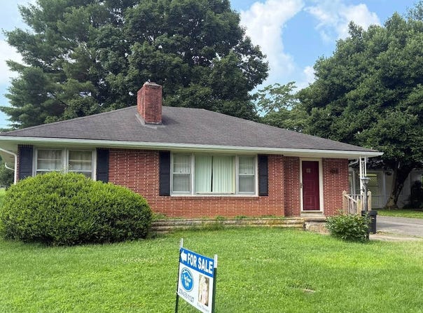 311 West Church Street, Burkesville, KY 42717