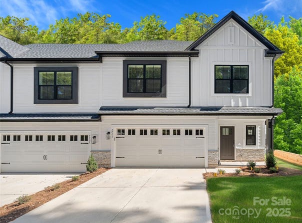 8315 Adrian Court, Charlotte, NC 28270