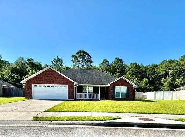 219 Augusta Way, Hinesville, GA 31313