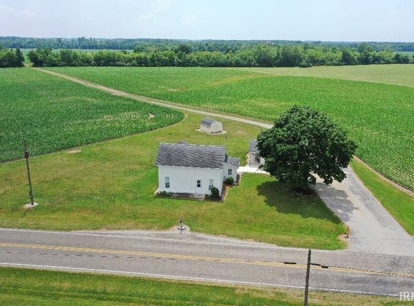 5380 N Piqua Road, Decatur, IN 46733