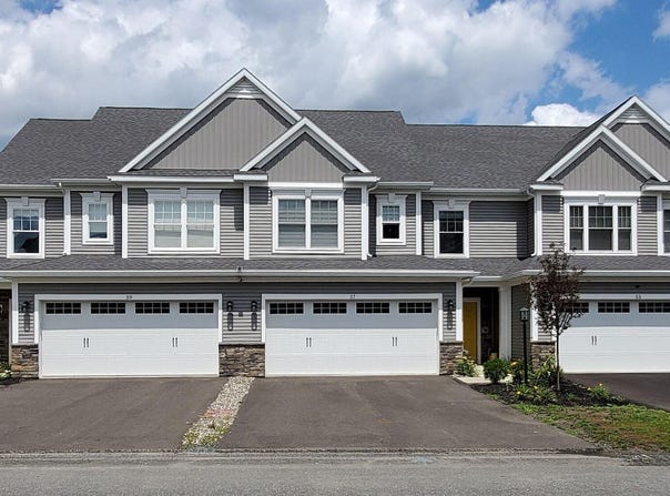 32 Priddle Lane, Latham, NY 12110