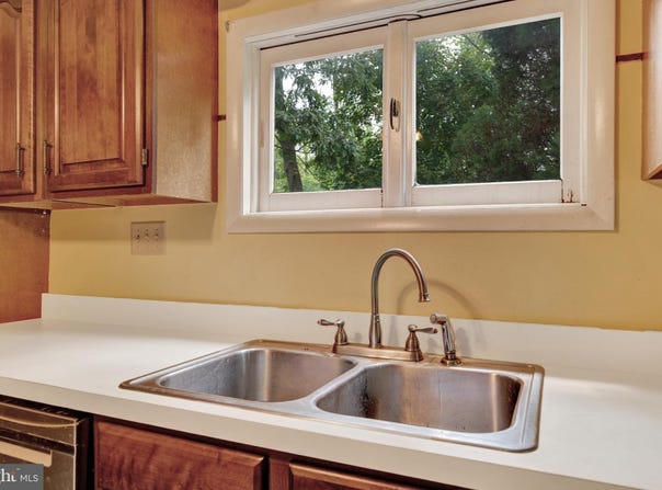230 OLD RTE 322, WALLACETON, PA 16876