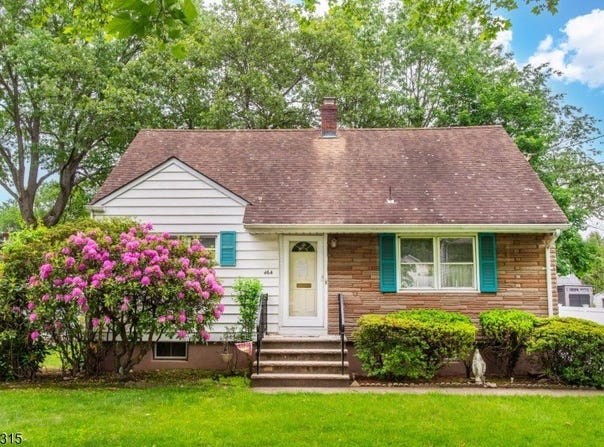 464 Dorchester Rd, Ridgewood Village, NJ 07450-5508