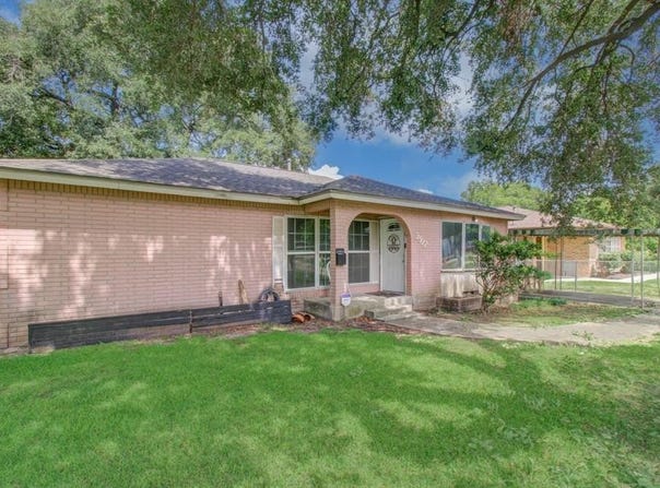 3917 Majestic Street, Houston, TX 77026