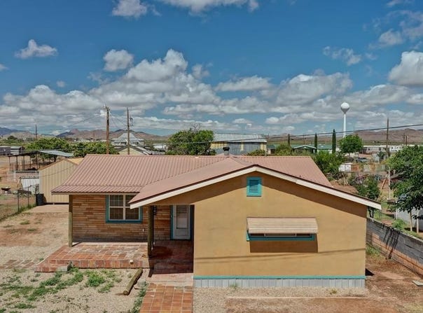 205 Lamar St., Van Horn, TX 79855