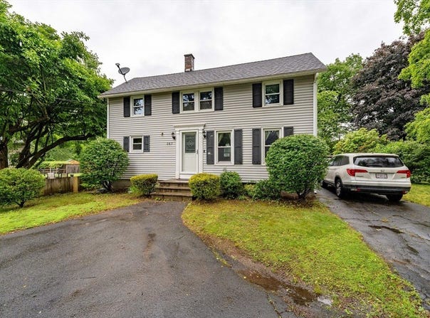 267 Maple St, East Longmeadow, MA 01028
