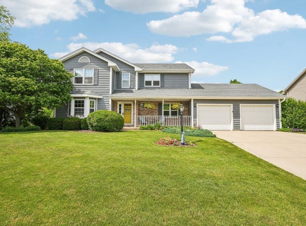 5224 Percival Ln, Mount Pleasant, WI 53406