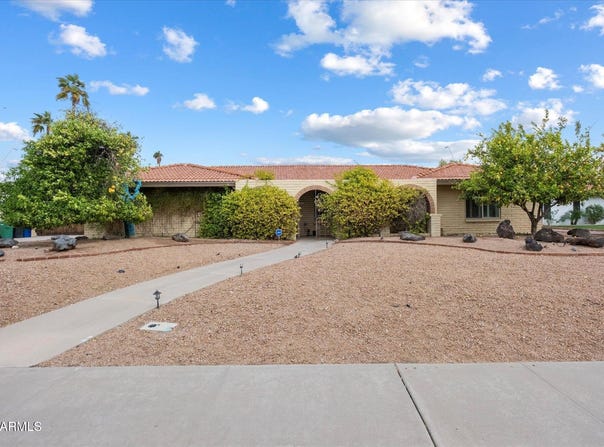 1213 W ESPLANADE Street, Mesa, AZ 85201