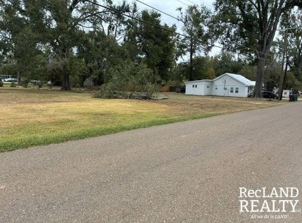 610 E Florida St, Delhi, LA 71232
