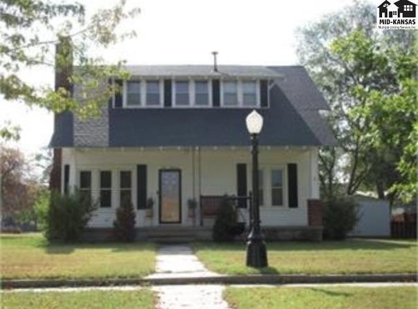400 S Nickerson St, Nickerson, KS 67561