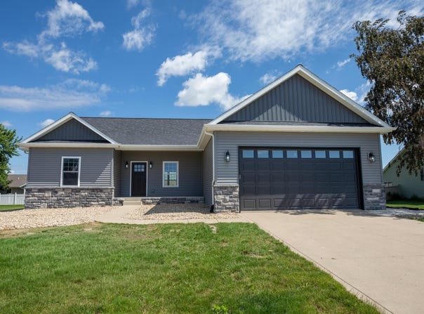 707 Crocus Court, Bourbon, IN 46504-1822