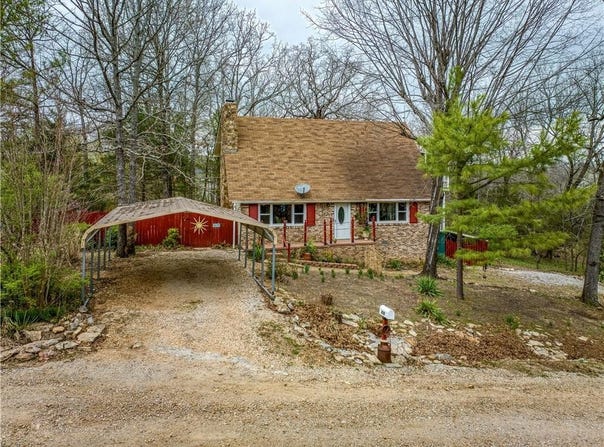 219 Bay Shore  DR, Diamond City, AR 72630