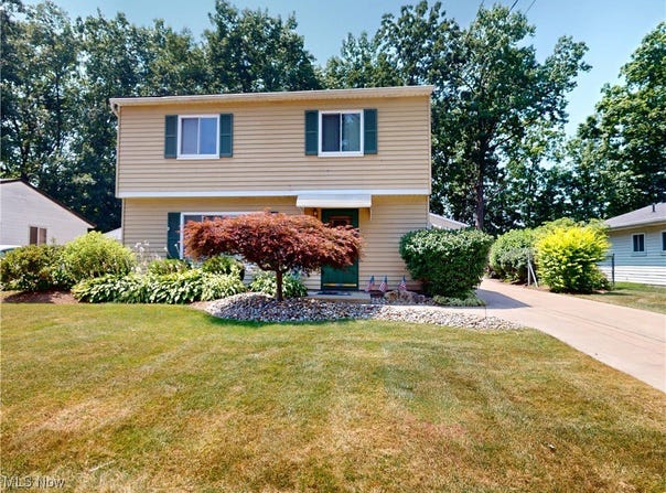 381 Trailwood Drive, Painesville, OH 44077