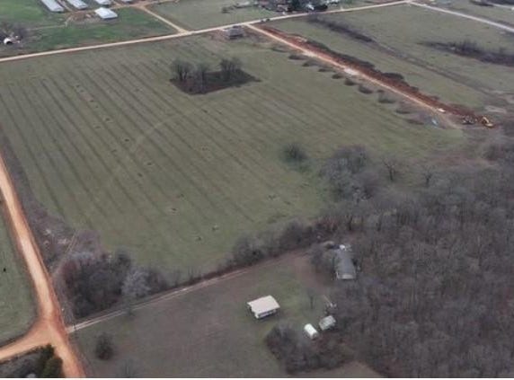 5201 Snyder  COVE, Gentry, AR 72734