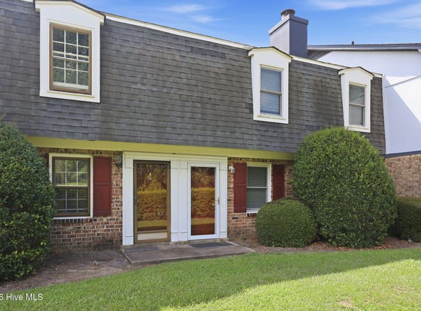 17 Scott Street, Greenville, NC 27858