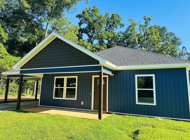 312 Bateman avenue, Slocomb, AL 36375