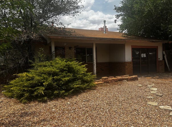 1208 Franciscan Avenue, Grants, NM 87020