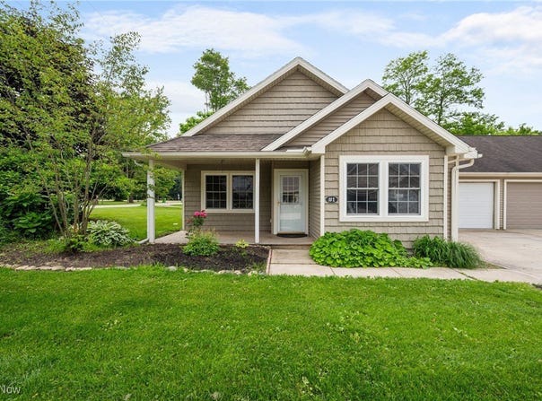 3031 Logan Lane unit: 1, Rock Creek, OH 44084