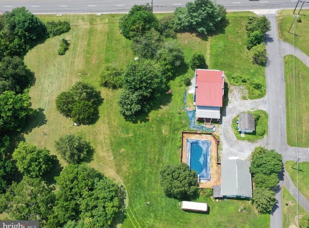 1301 FRONT ROYAL PIKE, WINCHESTER, VA 22602