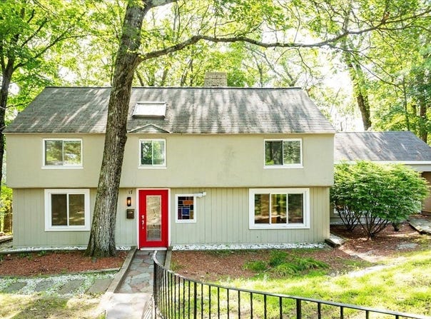 17 Boulder Rd., Lexington, MA 02420