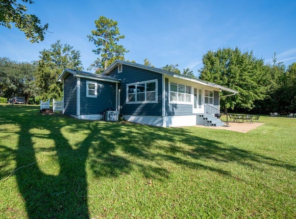 7811 Paradise Drive, Donalsonville, GA 39845