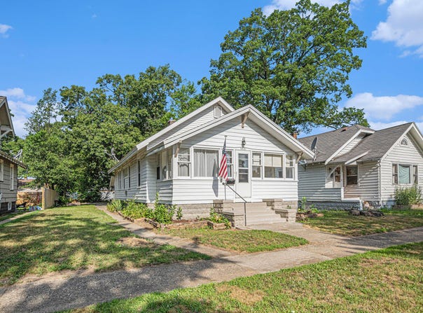 1821 Leahy Street, Muskegon, MI 49442