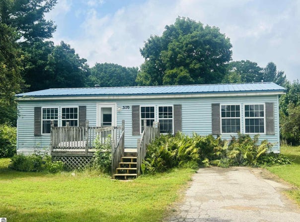 3170 S M-37, Traverse City, MI 49685