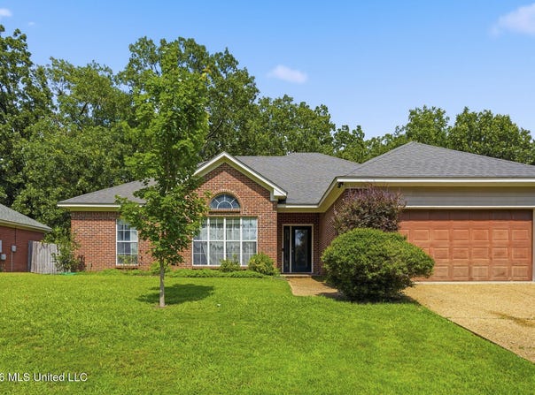 211 Mallard Drive, Brandon, MS 39047