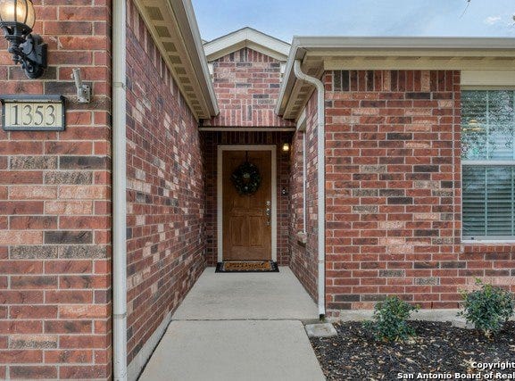 1353 Tractor Pass, Schertz, TX 78154