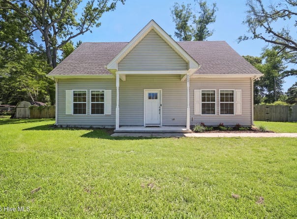111 Halstead Drive, Moyock, NC 27958