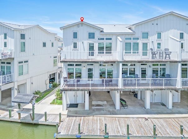 38 Mazatlan, ROCKPORT, TX 78382