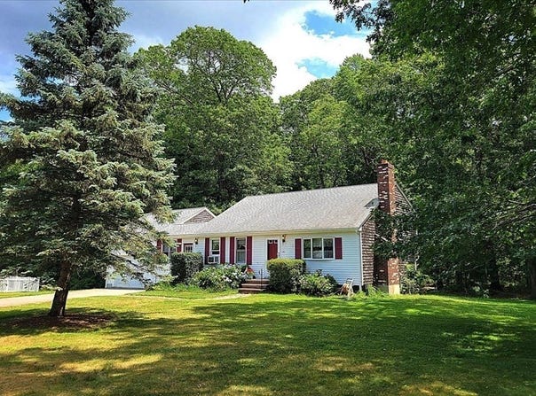 136 Bernard Circle, Abington, MA 02351