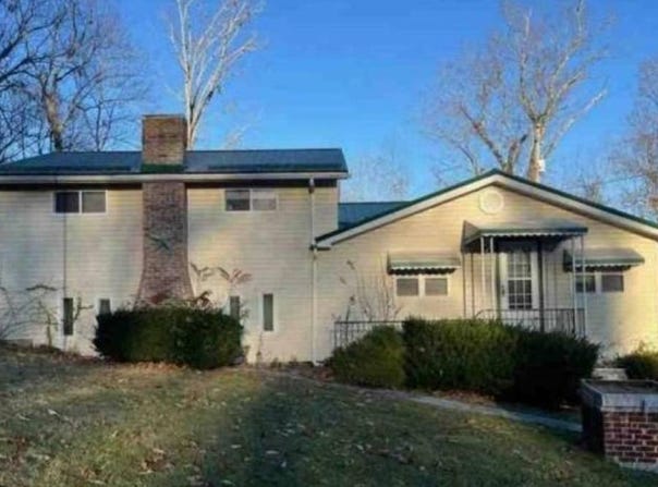 223  saunders road, Bluefield, WV 24701