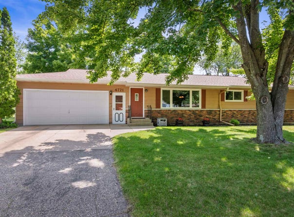 4721 11TH STREET SOUTH, Wisconsin Rapids, WI 54494