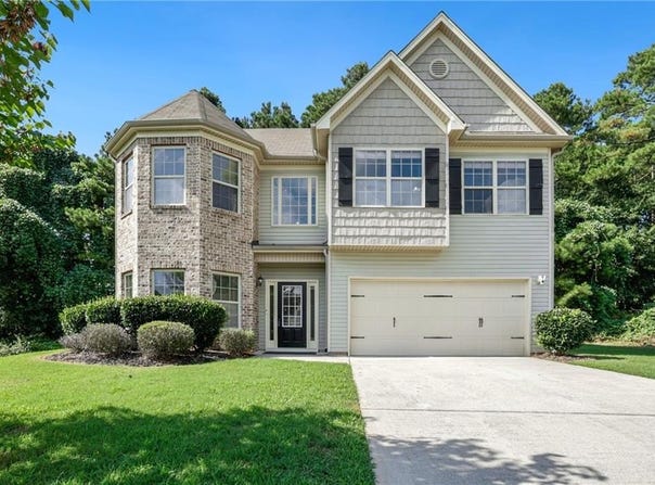 1255 St James Place, Loganville, GA 30052